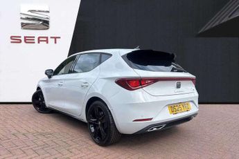 SEAT Leon 1.5 TSI 150 FR Black Edition 5dr [DAP]