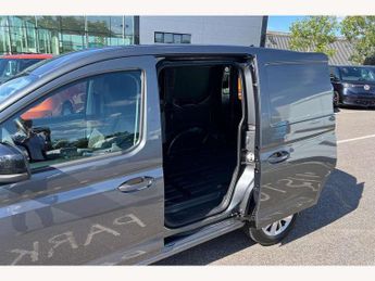 Volkswagen Caddy 1.5 TSI 114PS Commerce Pro Van DSG