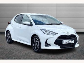 Toyota Yaris 1.5 Hybrid Design 5dr CVT
