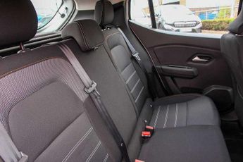 Dacia Sandero Stepway 1.0 TCe Comfort 5dr CVT