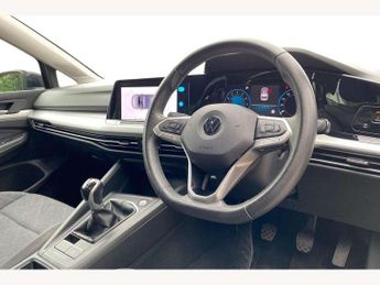 Volkswagen Golf 1.5 TSI Life 5dr