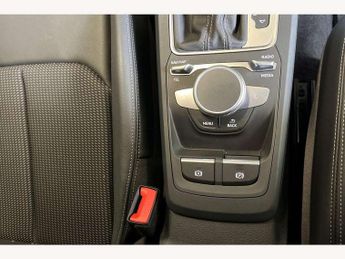 Audi Q2 35 TFSI Black Edition 5dr S Tronic