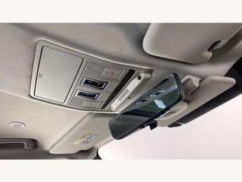 Land Rover Defender 2.0 D200 110 5dr Auto [6 Seat]