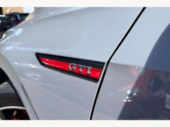 Volkswagen Golf GTI 2.0 TSI GTI 5dr