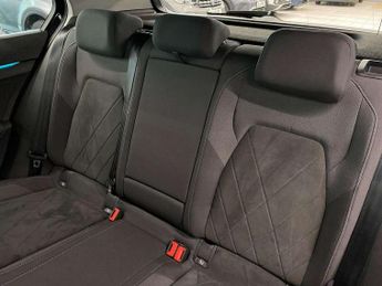 Volkswagen Golf 1.4 TSI eHybrid Style 5dr DSG