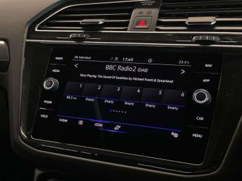 Volkswagen Tiguan 2.0 TSI 4Motion Elegance 5dr DSG