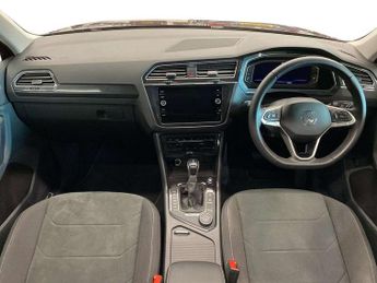 Volkswagen Tiguan 2.0 TSI 4Motion Elegance 5dr DSG
