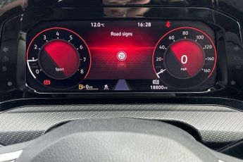 Volkswagen Golf 1.5 TSI R-Line 5dr