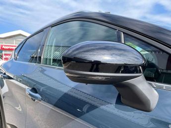 Renault Captur 1.6 E-Tech full hybrid 145 Techno 5dr Auto