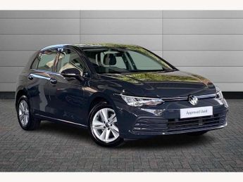 Volkswagen Golf 1.5 TSI Life 5dr