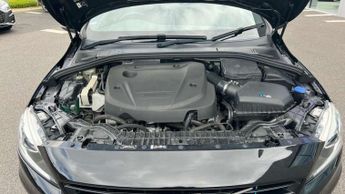 Volvo S60 D4 [190] R DESIGN Lux Nav 4dr Geartronic