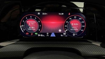 Volkswagen Golf 1.5 eTSI 150 R-Line 5dr DSG