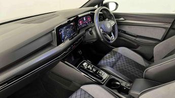 Volkswagen Golf 1.5 eTSI 150 R-Line 5dr DSG