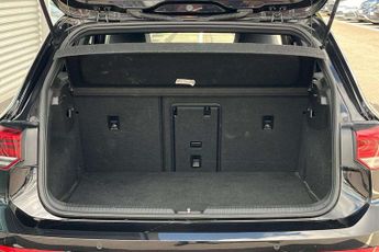Volkswagen Golf 1.5 eTSI 150 R-Line 5dr DSG