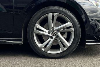 Volkswagen Golf 1.5 eTSI 150 R-Line 5dr DSG