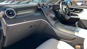 Mercedes-Benz GLC GLC 300e 4Matic AMG Line Premium 5dr 9G-Tronic