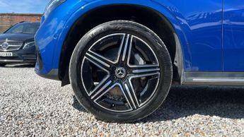 Mercedes-Benz GLC GLC 300e 4Matic AMG Line Premium 5dr 9G-Tronic