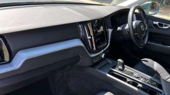 Volvo XC60 2.0 B5P [250] Momentum 5dr Geartronic
