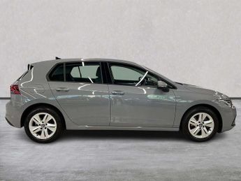 Volkswagen Golf 1.5 TSI Life 5dr