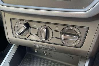 SEAT Arona 1.0 TSI SE 5dr