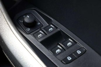 Skoda Karoq 1.0 TSI 116 SE L 5dr