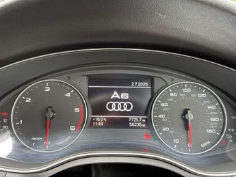 Audi A6 Avant 2.0 TDI Ultra Black Edition 5dr S Tronic