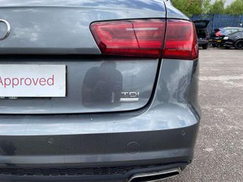 Audi A6 Avant 2.0 TDI Ultra Black Edition 5dr S Tronic