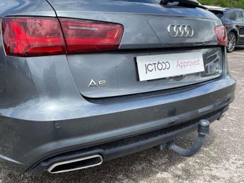 Audi A6 Avant 2.0 TDI Ultra Black Edition 5dr S Tronic