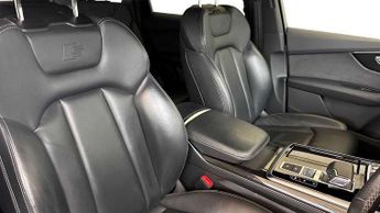 Audi Q7 55 TFSI Quattro Black Edition 5dr Tiptronic