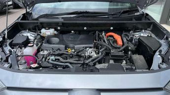 Toyota RAV4 2.5 VVT-i Hybrid Dynamic 5dr CVT
