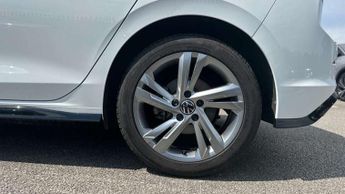 Volkswagen Golf 2.0 TDI 150 R-Line 5dr DSG