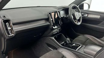 Volvo XC40 1.5 T3 [163] R DESIGN 5dr Geartronic