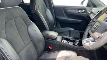Volvo XC40 1.5 T3 [163] R DESIGN 5dr Geartronic