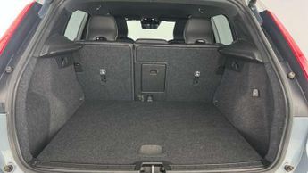 Volvo XC40 1.5 T3 [163] R DESIGN 5dr Geartronic