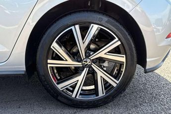 Volkswagen Polo 1.0 TSI 115 R-Line 5dr DSG