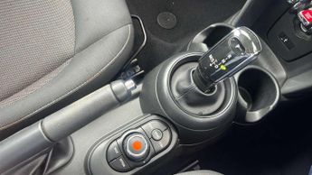 MINI Hatchback 5dr 1.5 Cooper II 5dr Auto
