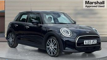 MINI Hatch 1.5 Cooper Exclusive 5dr Auto [Comfort/Nav Pack]