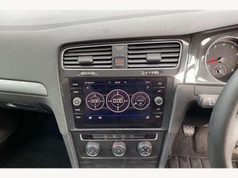 Volkswagen Golf 1.4 TSI SE [Nav] 5dr