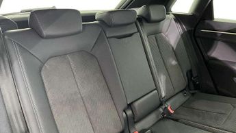 Audi Q3 40 TFSI Quattro S Line 5dr S Tronic