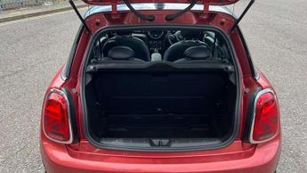 MINI Hatchback 1.5 Cooper Exclusive II 3dr Auto