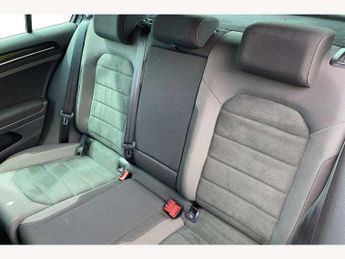 Volkswagen Golf 1.5 TSI EVO 150 GT 5dr DSG