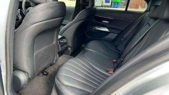Mercedes-Benz E-Class E200 AMG Line 4dr 9G-Tronic