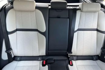 Land Rover Range Rover Velar 3.0 P380 HSE 5dr Auto