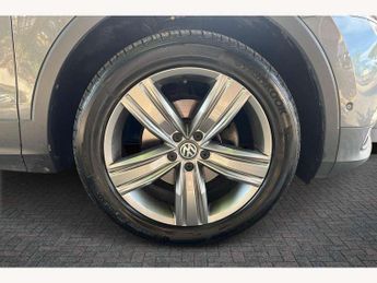 Volkswagen Tiguan 2.0 TDi 150 4Motion SEL 5dr DSG