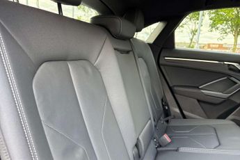 Audi Q3 35 TFSI S Line 5dr S Tronic [Leather]