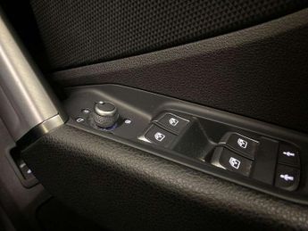 Audi Q2 30 TFSI Black Edition 5dr