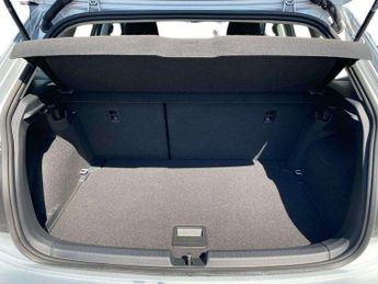 Volkswagen Polo 1.0 TSI Life 5dr