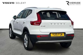 Volvo XC40 1.5 T3 [163] Momentum Pro 5dr