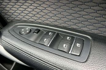 BMW 1 Series 118i [1.5] M Sport 5dr [Nav]