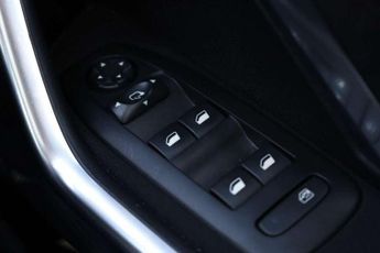 Peugeot 2008 1.2 PureTech 110 Allure Premium 5dr EAT6